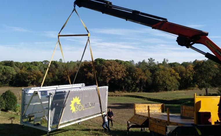 Transportable Fresnel collectors to supply process heat in Spain